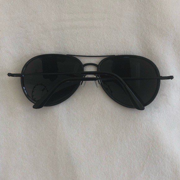 Maui Jim Aviators EUC - Picture 8 of 10
